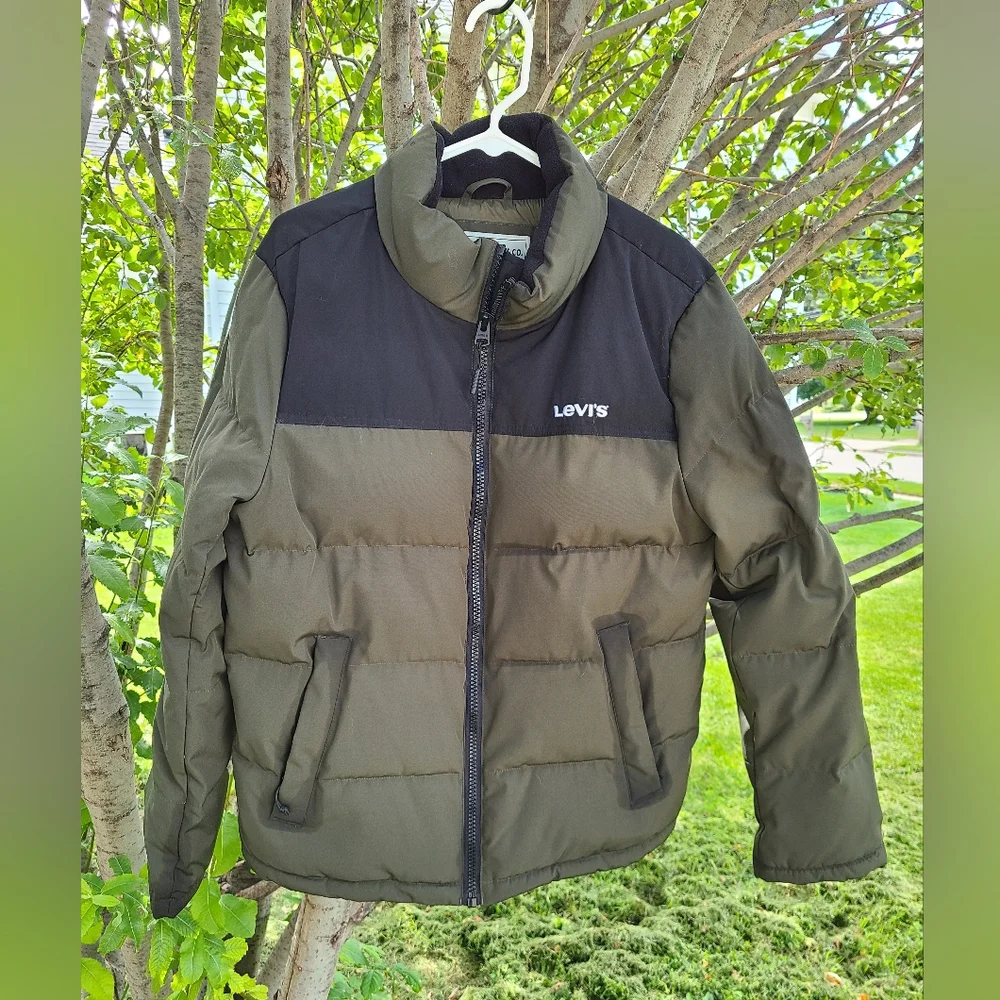 Levi's Jacket - Picture 1 of 3